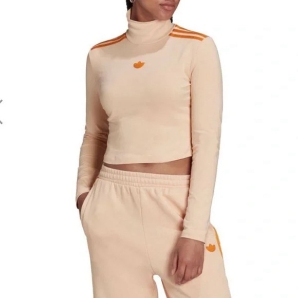 adidas Originals Tops - NWT adidas originals long sleeve t shirt halo blush orange Size L